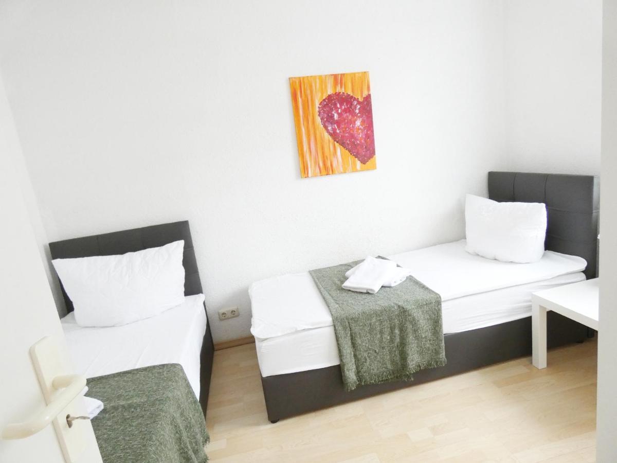 Sunnyhome Monteurwohnungen Und Apartments In Weiden Weiden in der Oberpfalz Eksteriør bilde