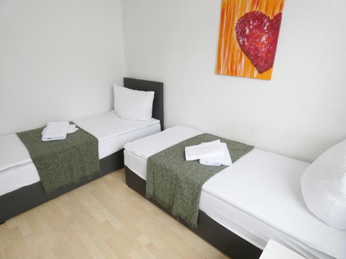 Sunnyhome Monteurwohnungen Und Apartments In Weiden Weiden in der Oberpfalz Eksteriør bilde